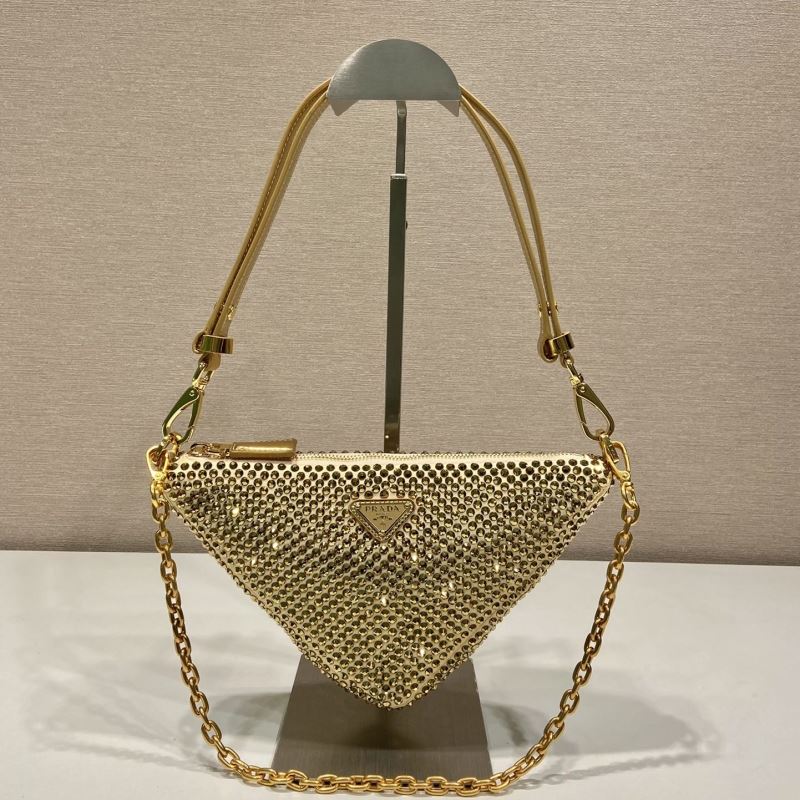 Pra*a triangle pouch
